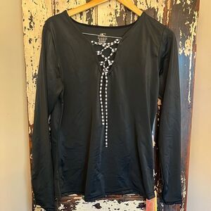 NWT women’s O’Neill front tie swim shirt. UPF 50+ Size XL.